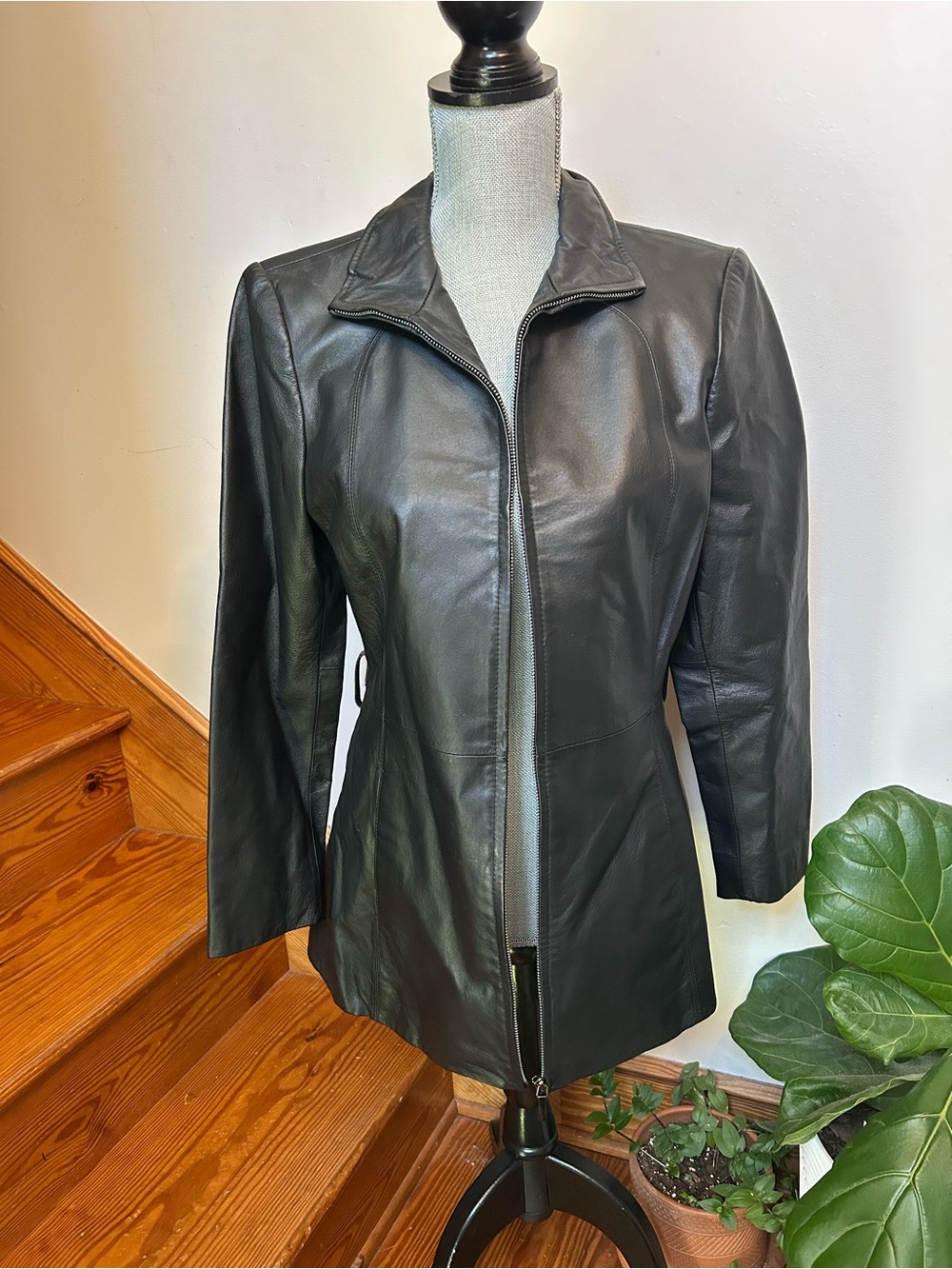 Worthington Black Leather Zip-Front Women's Jacket